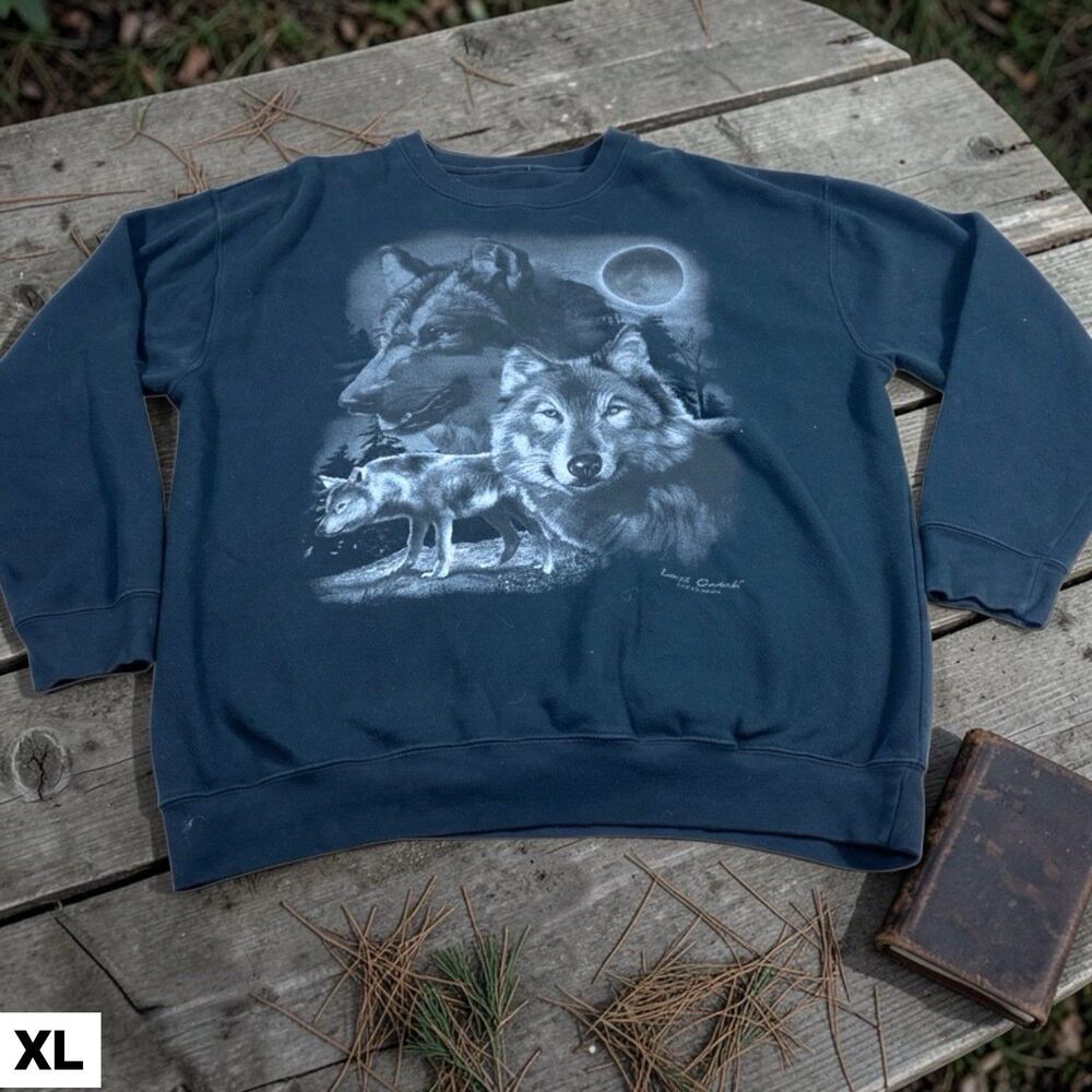 Lost Creek Outfitters Sweatshirt Mens XL Wolf Pullover Crewneck Nature Moon